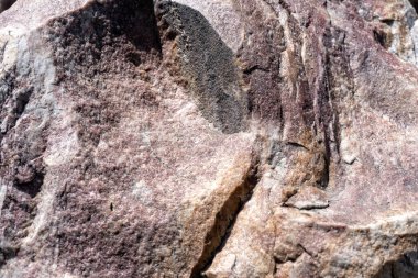 Doğal mermer arka plan. Mermer taş dokusu. Mermerde çatlaklar.