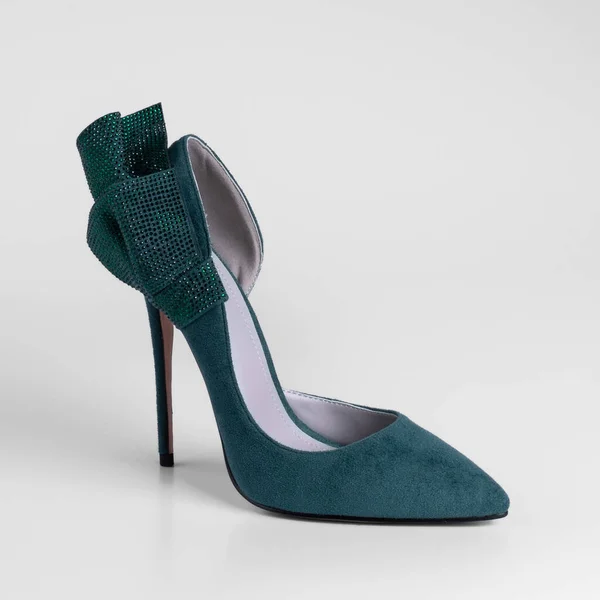 Women Green Suede Holiday High Heeled Shoe Rhinestones Decorative Trim — 图库照片