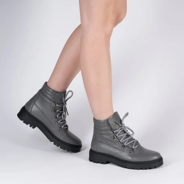 Demi Seasonal Female Leather Shoes Lacing Model Legs Shot Studio — 图库照片