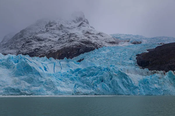 Παγετώνες στη λίμνη Argentino, εθνικό πάρκο Los Glaciares — Φωτογραφία Αρχείου