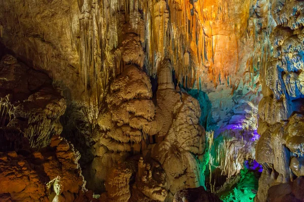 Grotta di stalattite Prometeo vicino Kutaisi, Georgia — Foto Stock