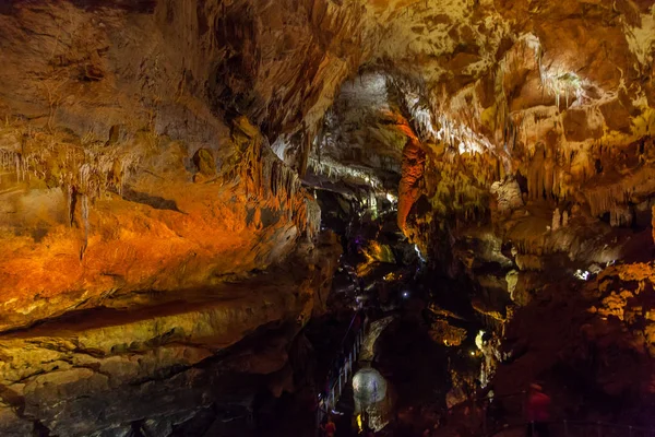 Caverna de Estalactite Prometheus perto de Kutaisi, Geórgia — Fotografia de Stock