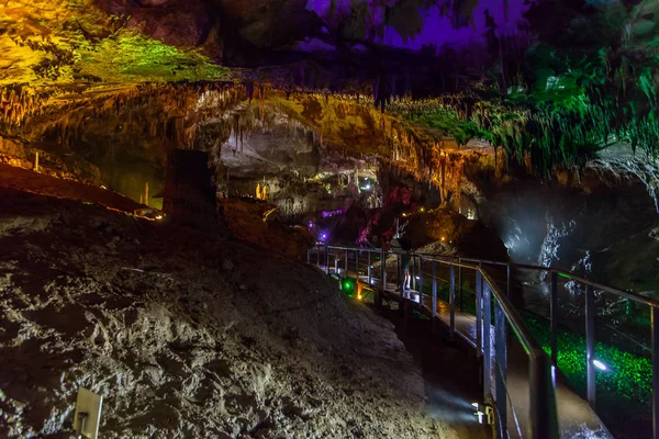 Caverna de Estalactite Prometheus perto de Kutaisi, Geórgia — Fotografia de Stock