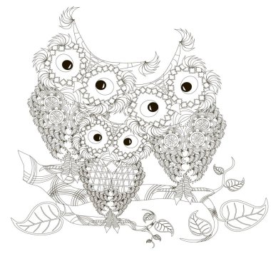 Ağaç dalları üzerinde oturan stilize Zentangle siyah ve beyaz üç baykuşlar el çekilmiş, vektör çizim