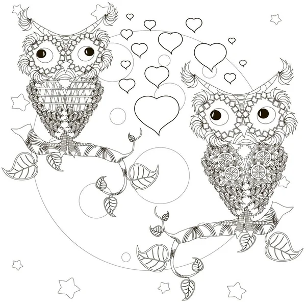 Zentangle estilizado monocromático amantes corujas sentado nos galhos da árvore, lua, estrelas, desenhado à mão, corações, ilustração vetorial — Vetor de Stock