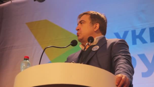 ЖИТОМИР, УКРАИНА - 28 февраля 2016 г.: Михаил Саакашвили на антикоррупционном форуме — стоковое видео