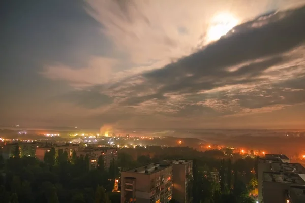 Večer strávený na střeše — Stock fotografie