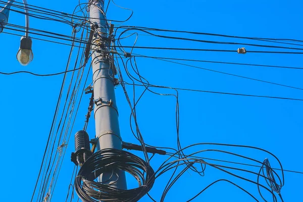 Large number of ropes on pole — Stock Photo, Image