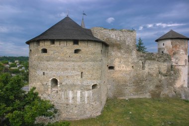 Kale günbatımında karmaşık