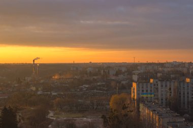 Çatıda geçirdim akşam