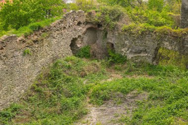Ortaçağ Kalesi taş duvar