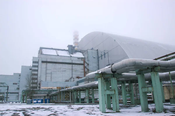 Nuevo refugio del reactor en Chernobyl, Ucrania — Foto de Stock