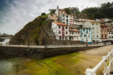 Balıkçı köyü, Cudillero Asturias, İspanya