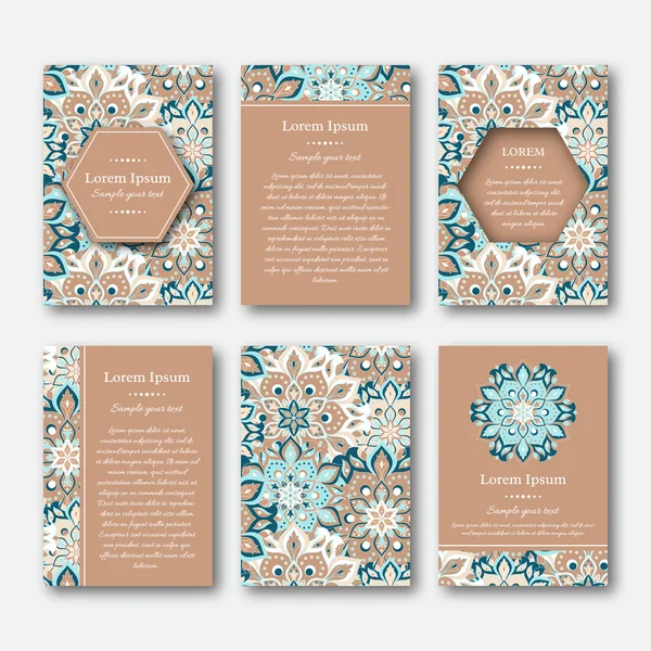Ayarla kartları, el ilanı, broşür, şablonları ile çizilmiş mandala desen ver. Vintage oryantal tarzı. Hindistan, Asya, Arap, İslam, Osmanlı motif. Vektör çizim.