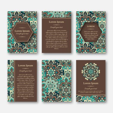 Ayarla kartları, el ilanı, broşür, şablonları ile çizilmiş mandala desen ver. Vintage oryantal tarzı. Hindistan, Asya, Arap, İslam, Osmanlı motif. Vektör çizim.