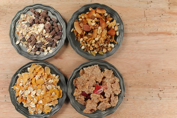 Deliciosa mezcla de cereales granola muesli, concepto de alimentación saludable — Foto de Stock