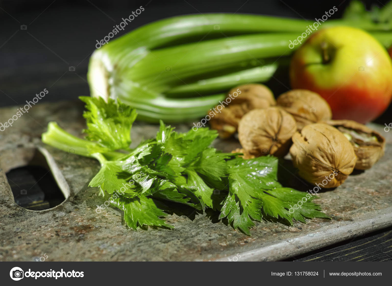 Waldorf ev yemek salatası pişirme Waldorf ev yemek salatası pişirme
