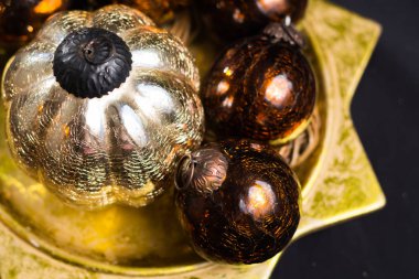 Noel ağacı ve Noel dekorasyonu için el yapımı cam ağır topları