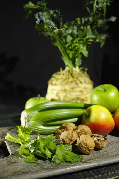 Ingrédients Pour Salade Waldorf Céleri Pommes Noix Légumes Frais Sains — Photo