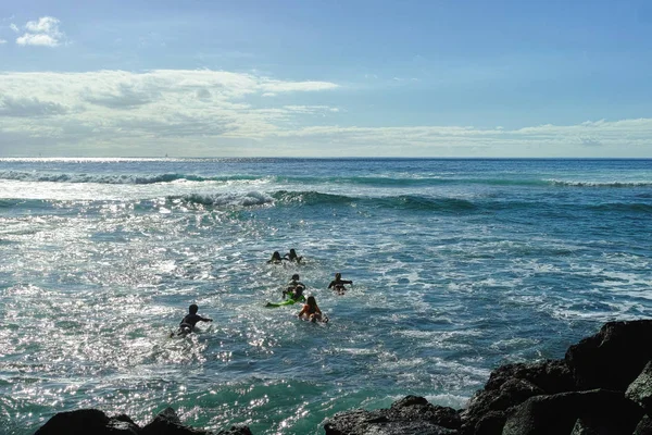 Scuola Surf Diversi Studenti Surf Sono Diretti Verso Oceano Tenerife — Foto Stock