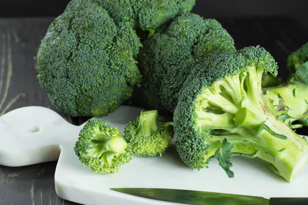 Zelená zimní superfood - baby brokolice — Stock fotografie