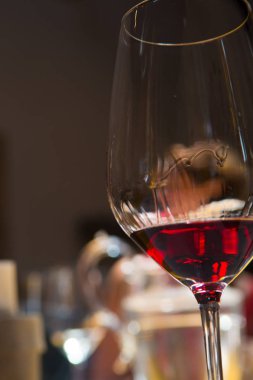 Şarap tadımı, şaraphane Donnafugata, Marsala, Sicilya, Itlay, 28 Mayıs 2017