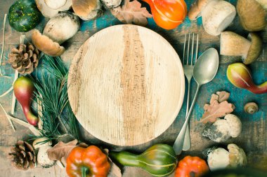 Sonbahar akşam yemeği kavramı kopya alanı - taze porcini çörek meşe muchrooms, yüksek kaliteli, Restoran Menü, kurula alakart kesme-