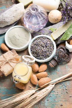 Doğa kozmetik, temel yağlar ile el yapımı hazırlama ve bir