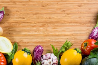 Bamboe plaka ile kopya alanı, taze orga konseptiyle restautant