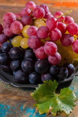 Büyük organik tablo çeşitli üzüm dünya kalay servis. 