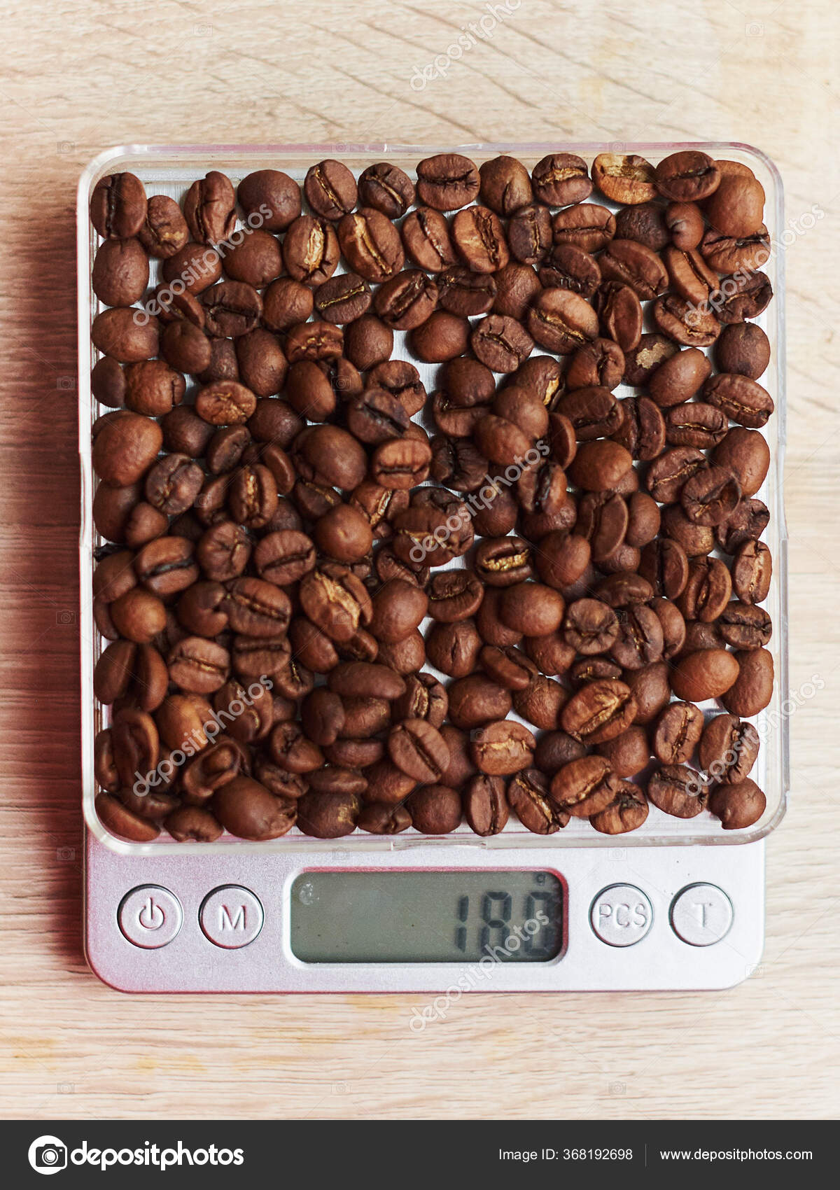 Eighteen Grams Roasted Coffee Beans Espresso Small Scale Display Stock  Photo by ©kris-ti-sirk.mail.ru 368192698