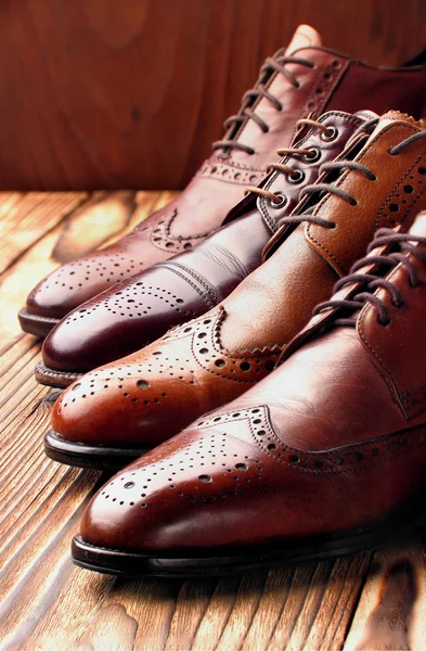 Fashion classical polished men's shades of brown oxford brogues. — Stock Photo, Image