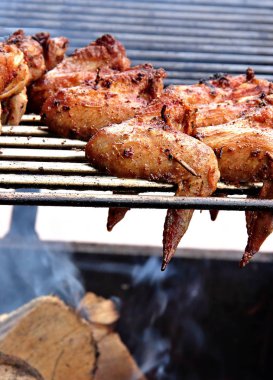 Çince sokak gıda. Teriyaki kızarmış tavuk kanatları. Çin lokanta. Çince sokak gıda. Teriyaki kızarmış tavuk kanatları. Çin lokanta.