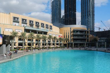 Dubai, Birleşik Arap Emirlikleri - 10 Aralık 2016: Dubai Mall, Birleşik Arap Emirlikleri. Dünyanın en büyük alışveriş, eğlence ve boş zaman hedef fazla 1.200 perakende satış mağazaları ile olduğunu.