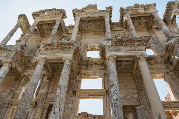 Biblioteca Celsus em Éfeso cidade antiga, Selcuk, Turquia . — Fotografia de Stock