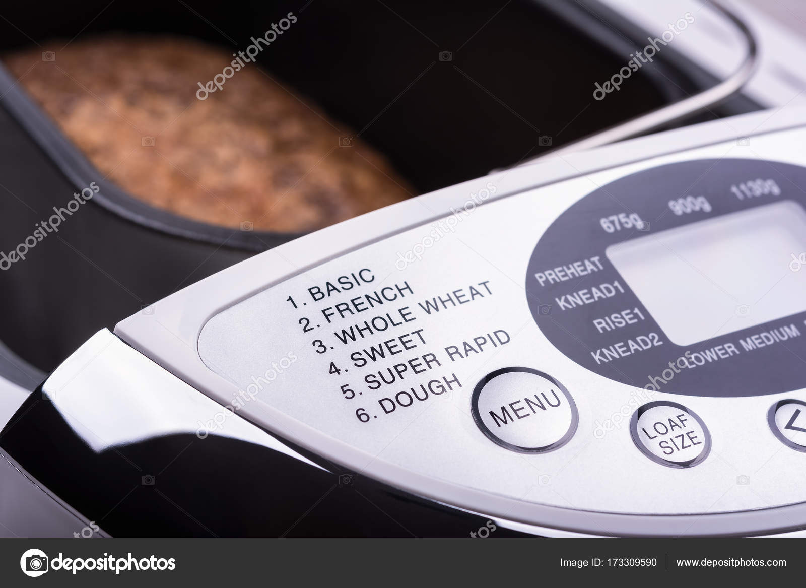 电动面包机数码显示屏特写. ——图库图片© d_zheleva #173309590
