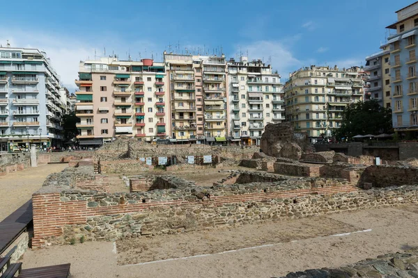 Thessaloniki, Yunanistan - 25 Mayıs 2017: Antik Yunan Agora Selanik'te kalıntıları. Makedonya, Yunanistan, Avrupa. Daha sonra Roma Forumu — Stok fotoğraf