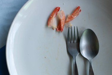 Deniz ürünleri geçmişi. Karidesler yakın çekim.