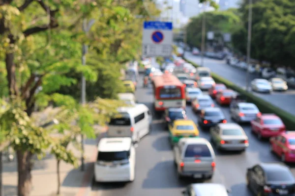 Soyut dairesel Bokeh hareket lensleri şehir ve sokak lambası veya gece vakti Bokeh ışığı. Bangkok Otoyolu Tayland.