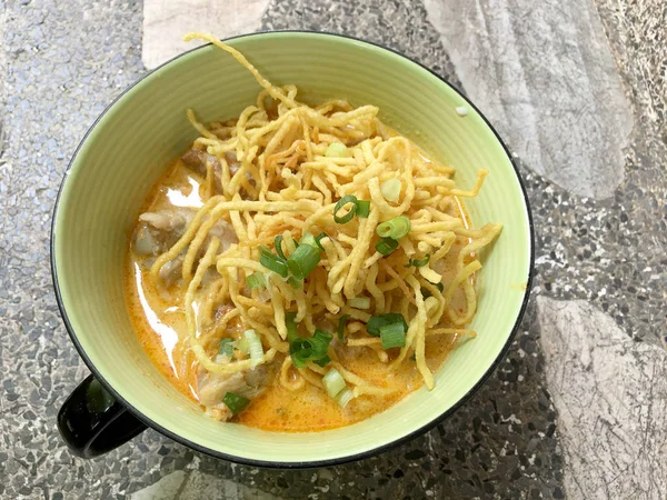 Thais Gekruid Voedsel Noodle Kip Curry Naam Het Thais Khao — Stockfoto