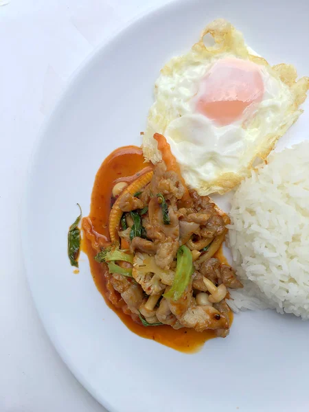 Revuelve Pollo Frito Con Pasta Chile Asado Con Arroz Huevo — Foto de Stock