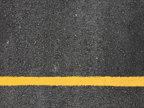 Желтая Линия Краски Текстуре Дорожного Покрытия Черного Асфальта Фон Транспортировки — стоковое фото