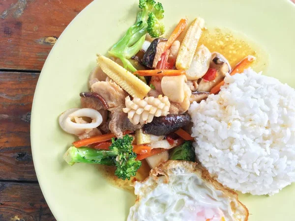 Asiatisches Ernährungskonzept Leckere Mahlzeit Nahaufnahme — Stockfoto