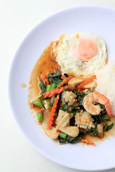 Makanan Asia Makanan Laut Goreng Stir Dengan Pasta Cabai Dan — Stok Foto