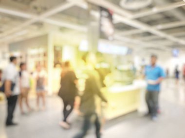 donanım mağaza veya depo kapalı ve açık tavan vantilatörleri, flushmount, çeşitli alışveriş insan bulanık görüntü gömme parça ışıklar, yol açtı. Vintage sesi ile birlikte ışık efekti.