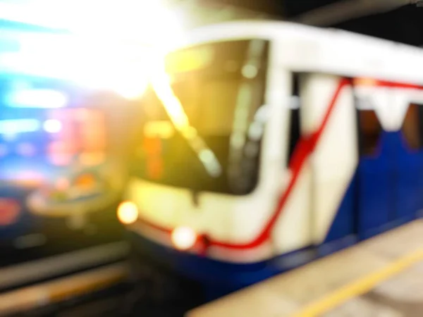 鉄道駅がぼやけて背景 — ストック写真