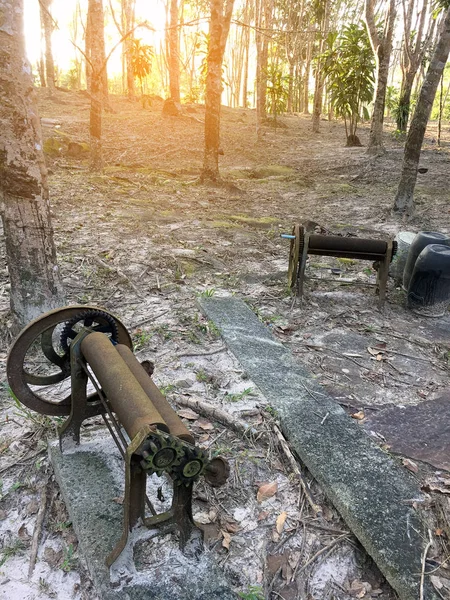 Machine Locale Ancienne Extrusion Caoutchouc Utilisée Main Dans Caoutchouc Taraudage — Photo