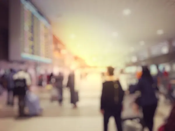 Абстрактний Розмитий Фон Люди Які Ходять Терміналі Аеропорту Реєстрація Заїзду — стокове фото