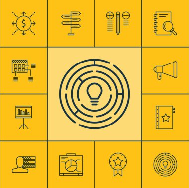 Duyuru, yönetim kurulu ve kişisel becerileri konularda proje yönetimi simgeler kümesi. Düzenlenebilir vektör çizim. Kalite, yönetim, çatal ve daha fazla vektör simge içerir.