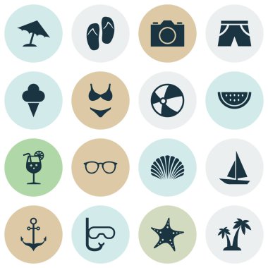 Sezon Icons Set. Video, deniz kabuğu, gözlük ve diğer öğeleri koleksiyonu. Ayrıca gemi, suyu, eritme gibi sembolleri içerir.